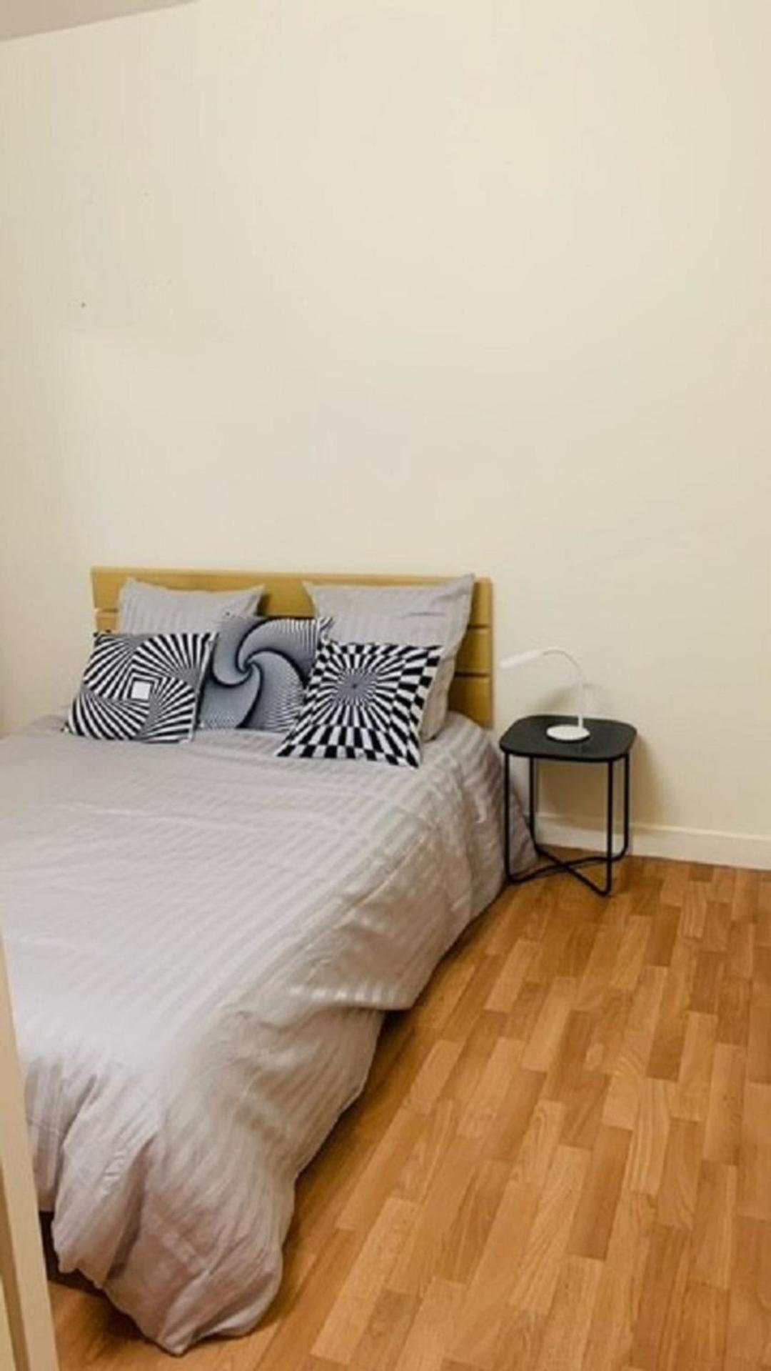 Appartement Calme Et Chaleureux Proche De Paris Курбьовоа Екстериор снимка